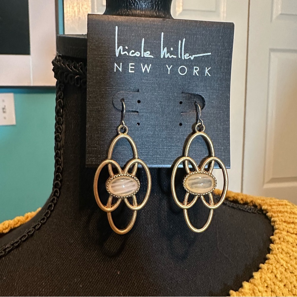 Nicole‎ Miller Gold Oval Earrings NWT